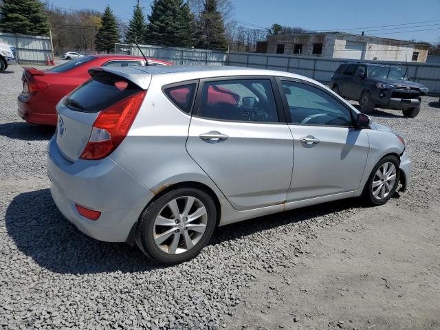 Hatchbacks HYUNDAI ACCENT 2013 Srebrny