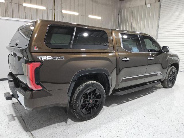  TOYOTA TUNDRA 2023 Brązowy