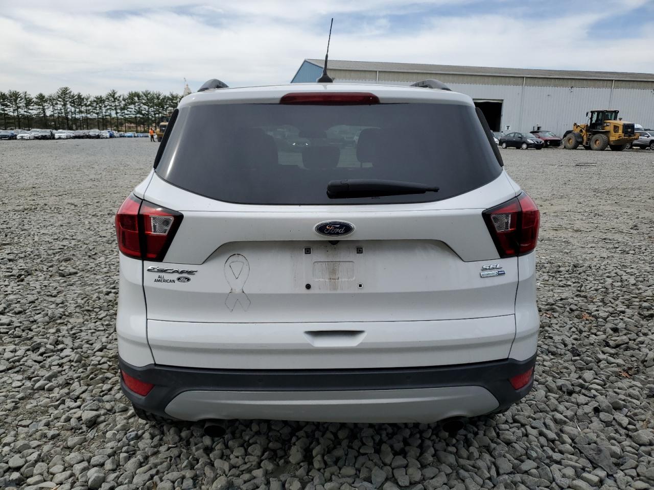 1FMCU9HD3KUB92387 FORD ESCAPE 2019