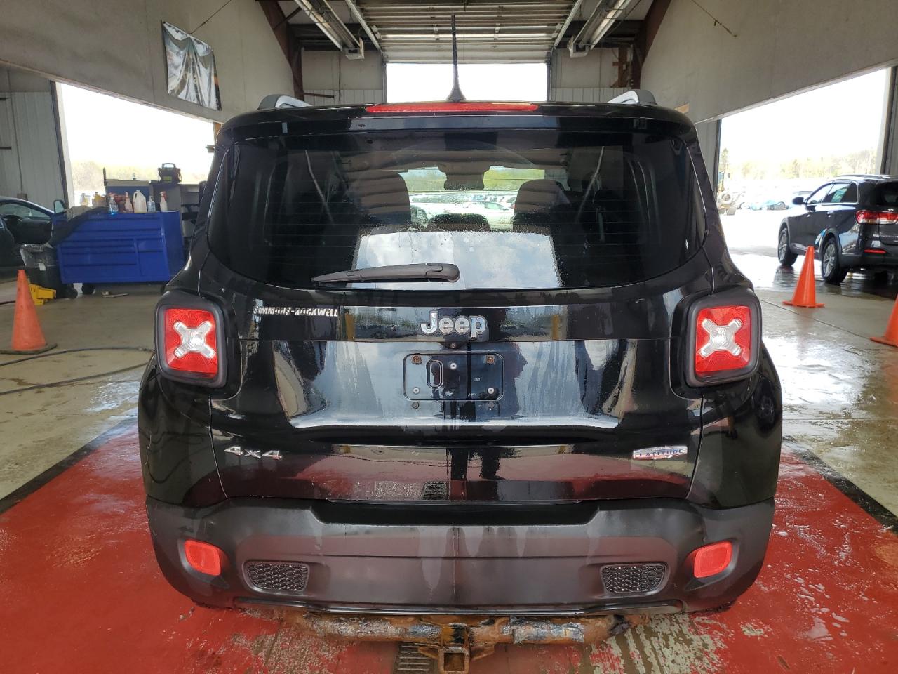 2017 Jeep Renegade Latitude VIN: ZACCJBBB9HPE92781 Lot: 54850795