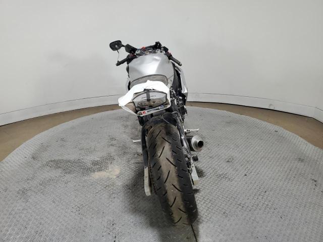 2006 SUZUKI GSX-R600 K6