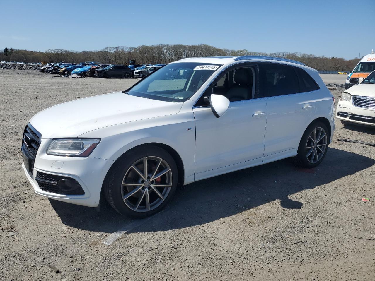 2014 Audi Q5 Premium Plus for Sale in Assonet, MA - Vandalism