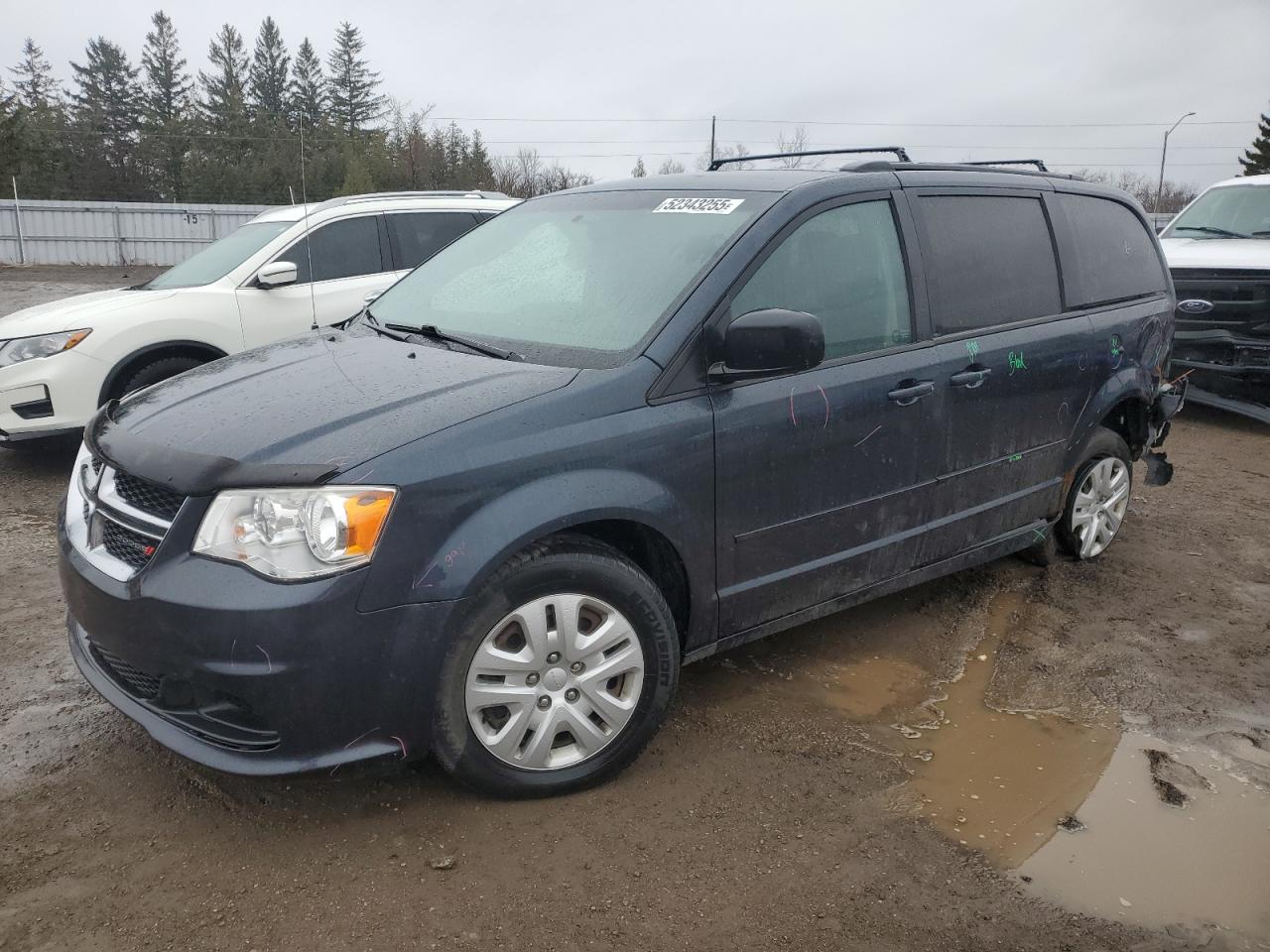 2014 Dodge Grand Caravan Se zu verkaufen in Bowmanville, ON - Rear End