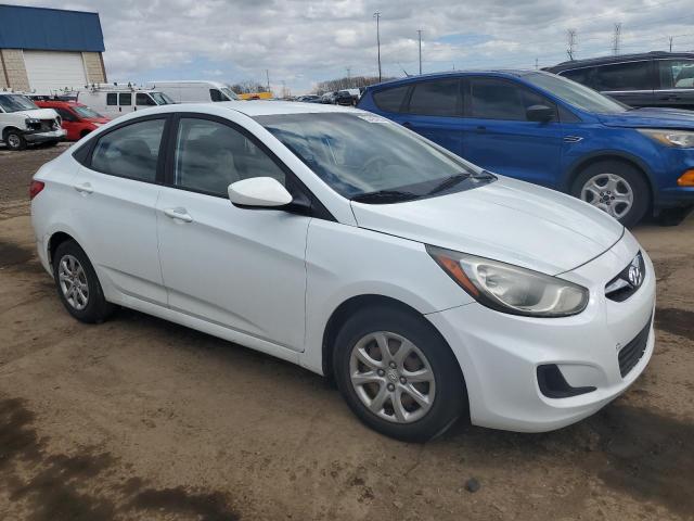  HYUNDAI ACCENT 2013 Белый