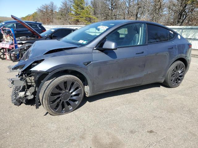  TESLA MODEL Y 2023 Серый