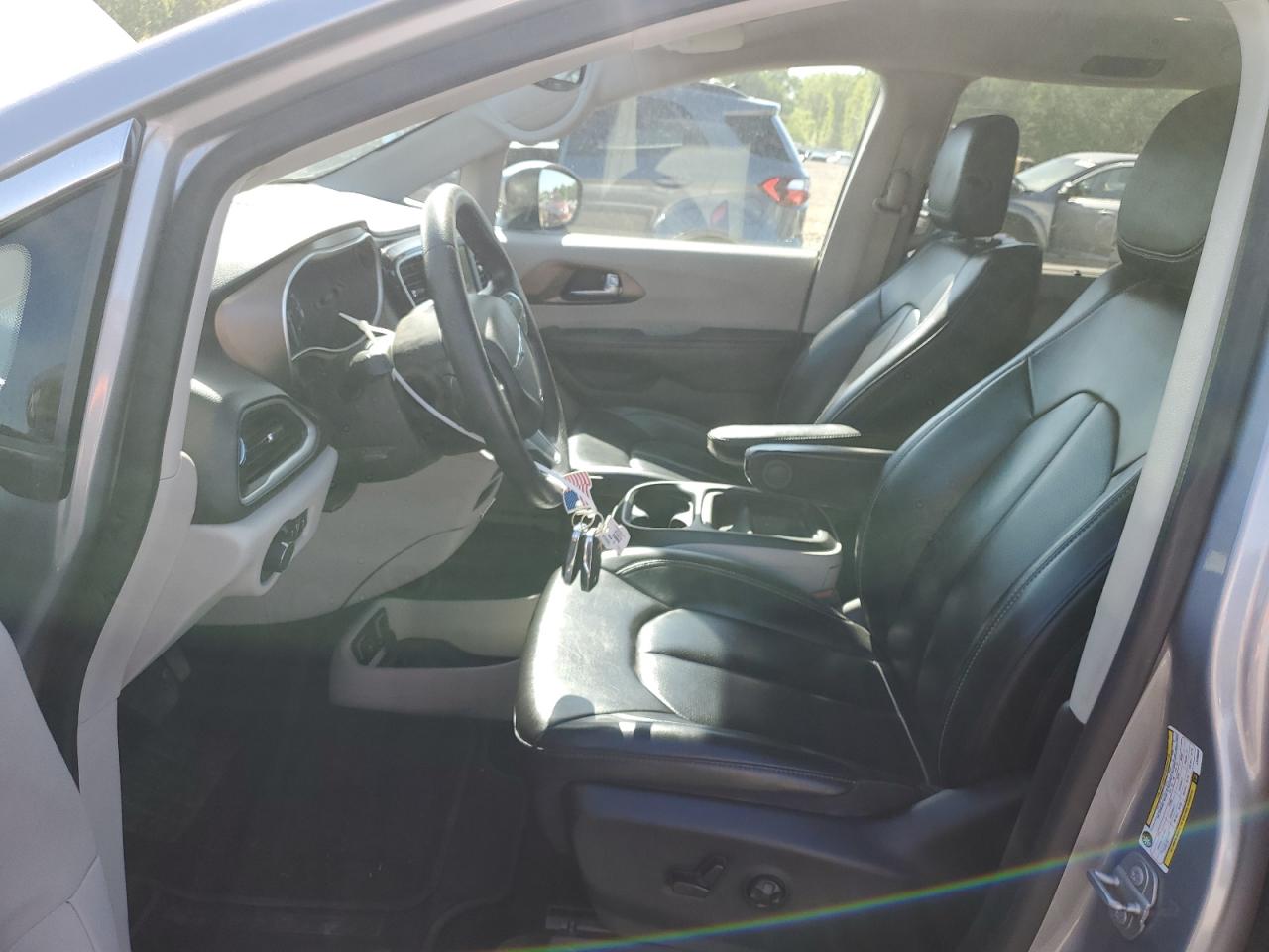 2020 Chrysler Voyager Lxi VIN: 2C4RC1DG3LR286058 Lot: 53512985