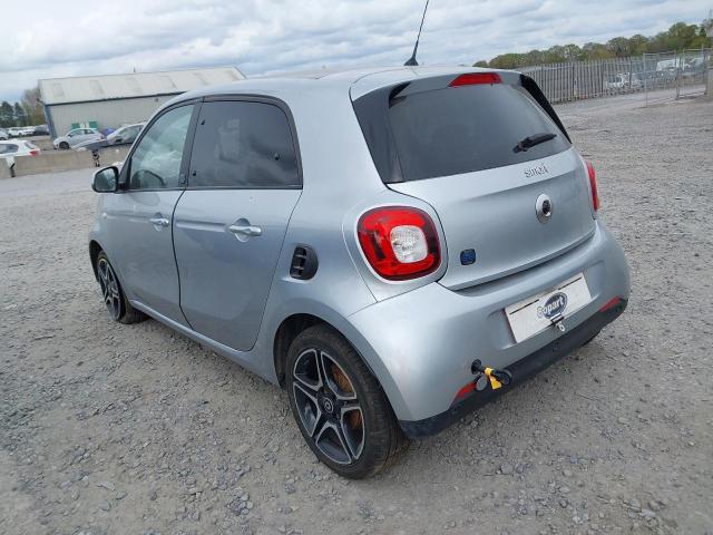 2021 SMART EQ FORFOUR