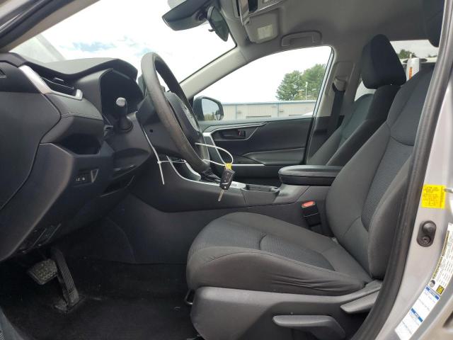  TOYOTA RAV4 2019 Srebrny