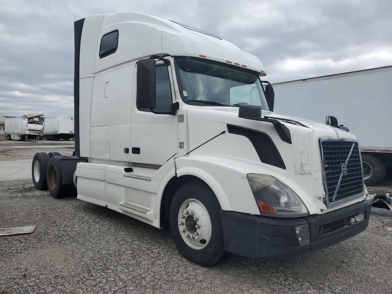 2016 Volvo Vnl Semi Truck на продаже в Dyer, IN - Front End