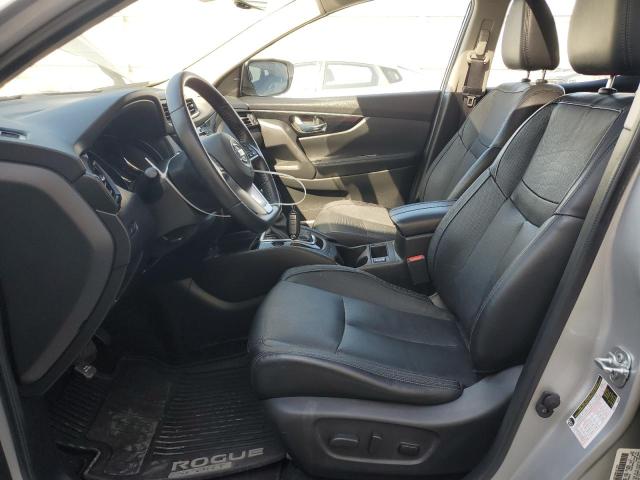  NISSAN ROGUE 2017 Silver