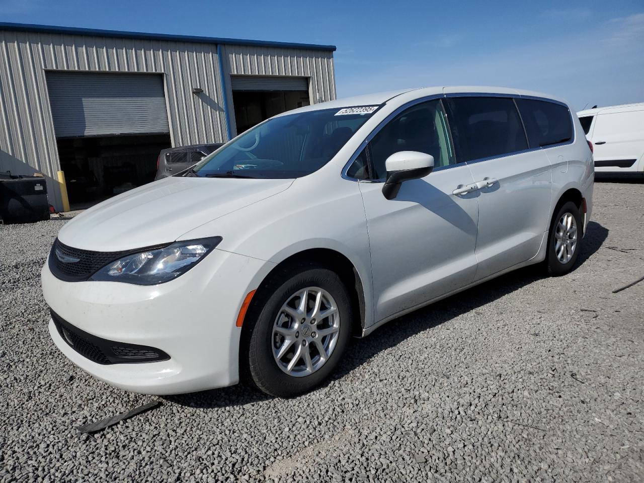 2022 Chrysler Voyager Lx for Sale in Earlington, KY - Hail