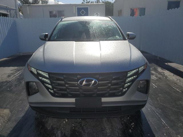  HYUNDAI TUCSON 2024 Srebrny
