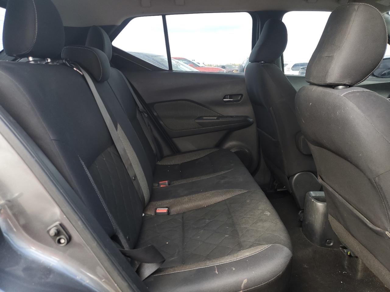 2018 Nissan Kicks S VIN: 3N1CP5CU3JL531012 Lot: 53206755