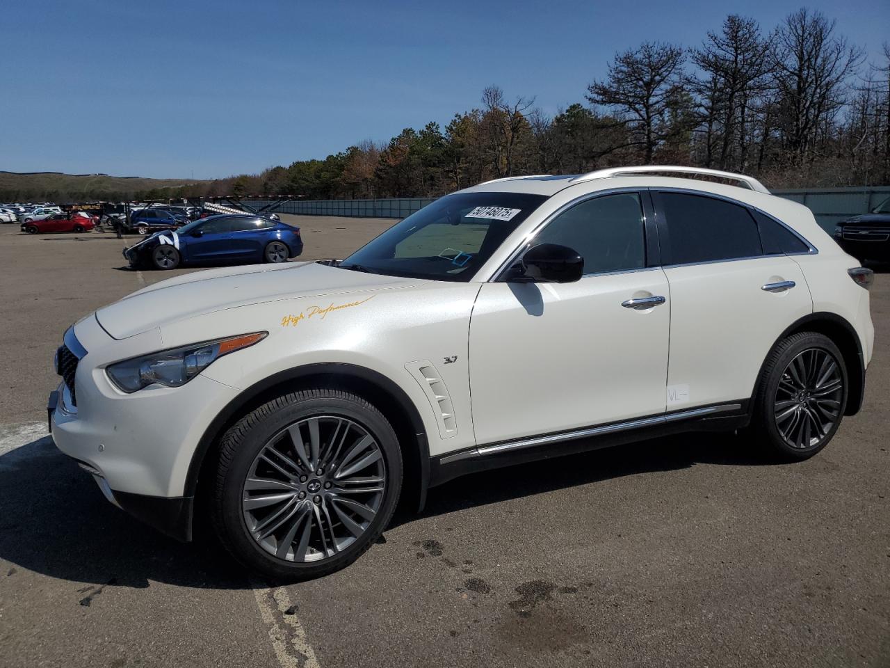 2017 Infiniti Qx70  for Sale in Brookhaven, NY - Water/Flood
