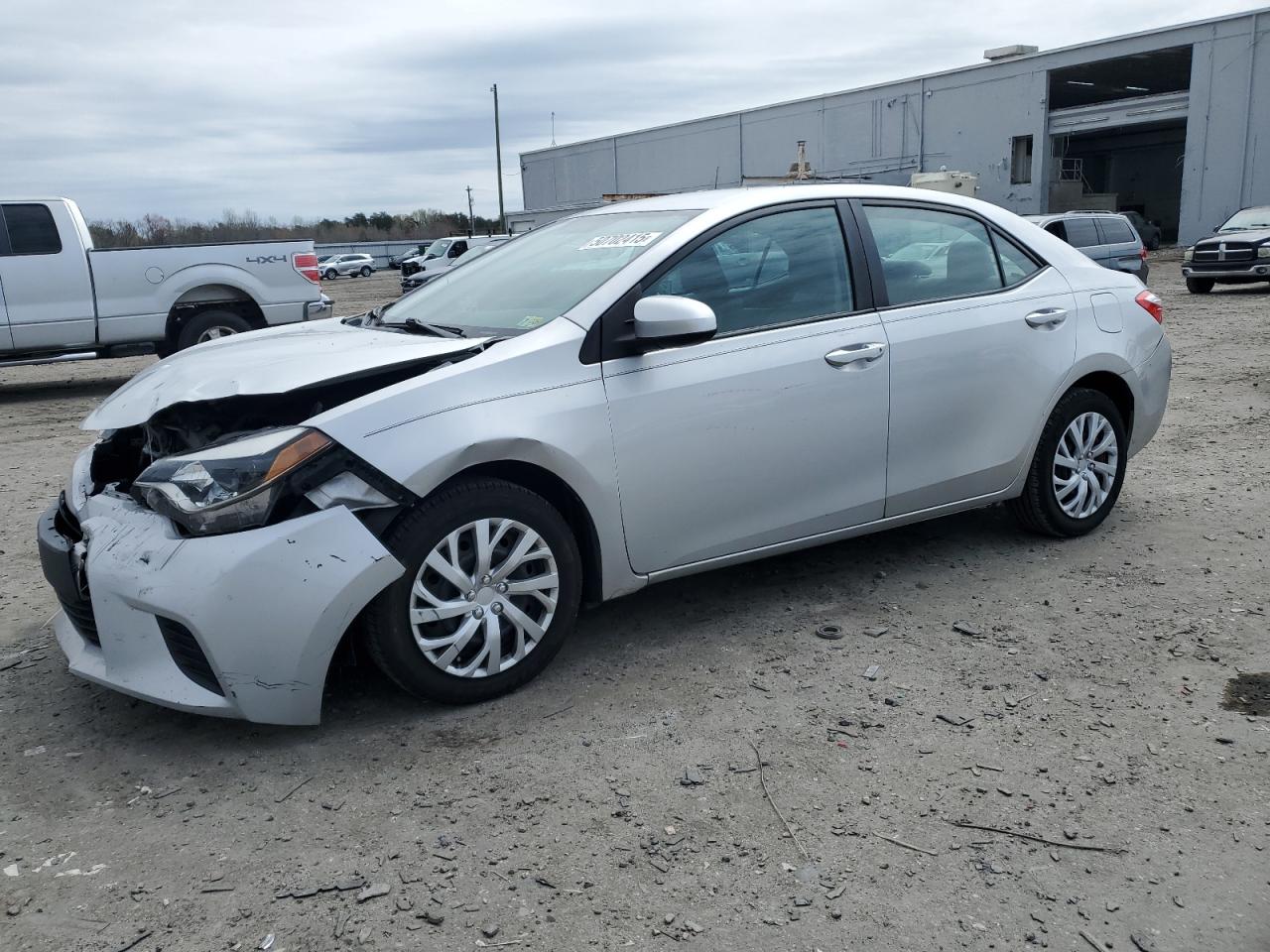 Fredericksburg, VA에서 판매 중인 2014 Toyota Corolla L - Front End