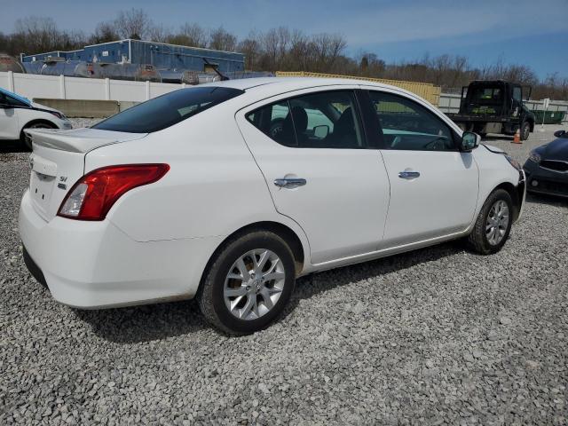  NISSAN VERSA 2018 Білий