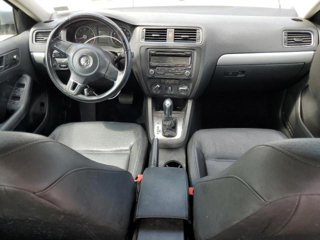  VOLKSWAGEN JETTA 2013 Сріблястий