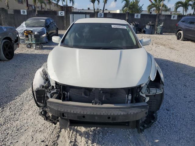  NISSAN ALTIMA 2018 White