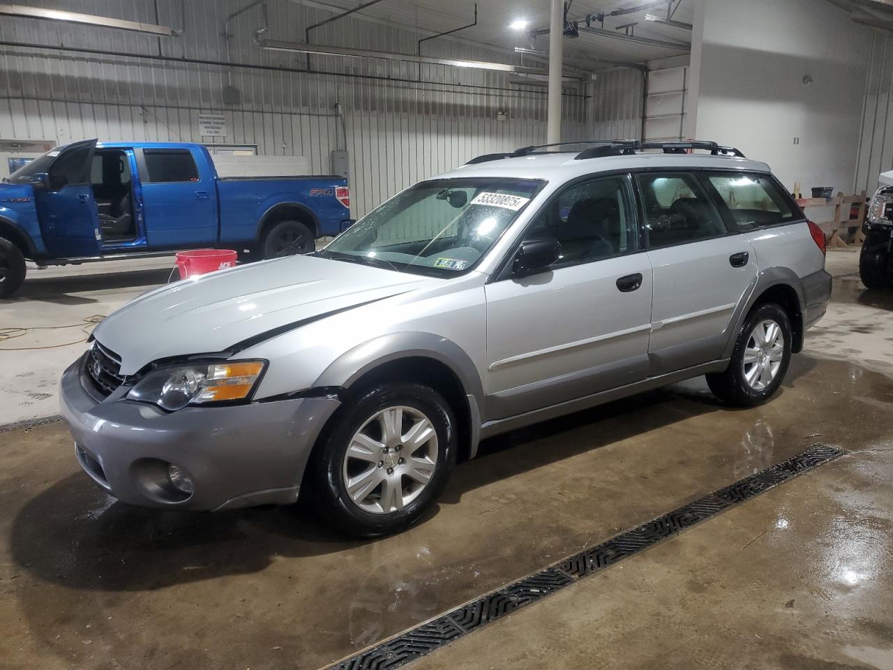 2005 Subaru Legacy Outback 2.5I за продажба в York Haven, PA - Front End