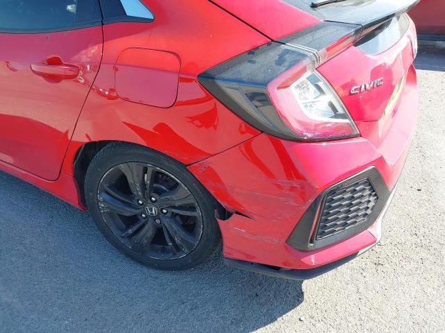 2018 HONDA CIVIC SR V