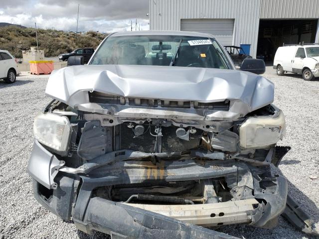 Pickups TOYOTA TUNDRA 2015 Srebrny