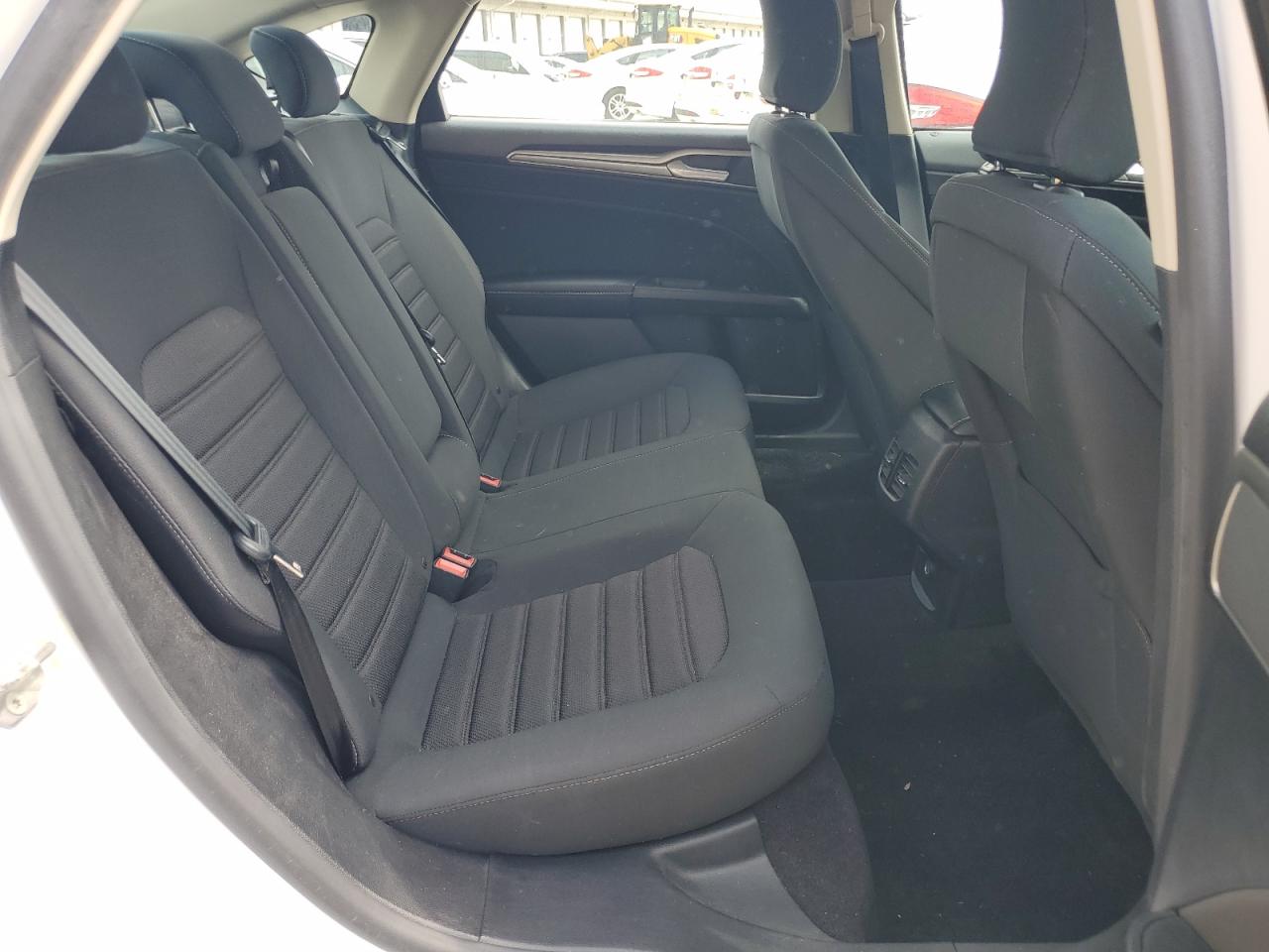 2019 Ford Fusion Se VIN: 3FA6P0LU3KR263998 Lot: 54031125