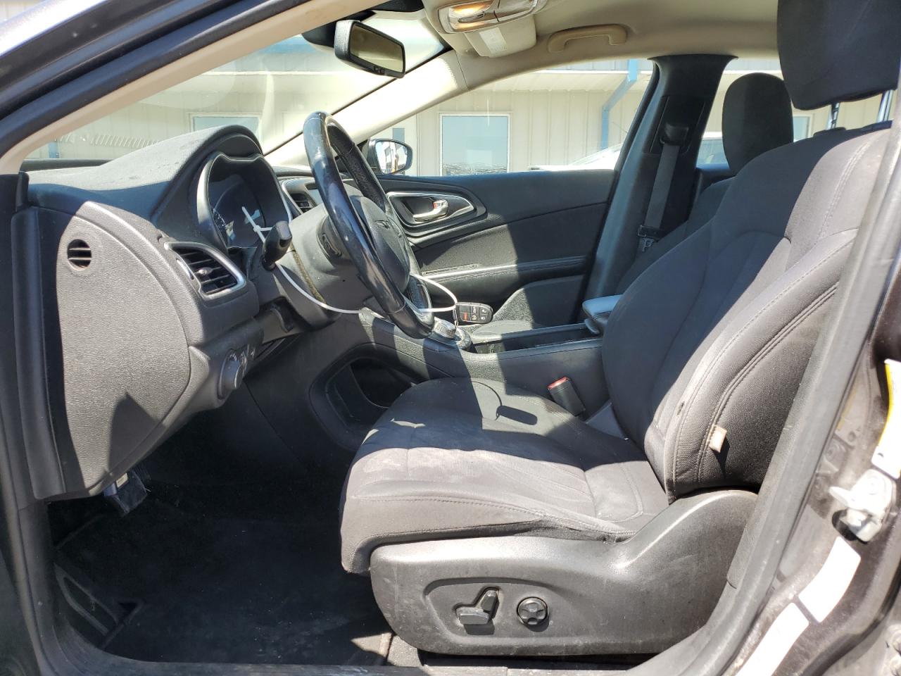 2015 Chrysler 200 Limited VIN: 1C3CCCAB6FN756146 Lot: 50451265