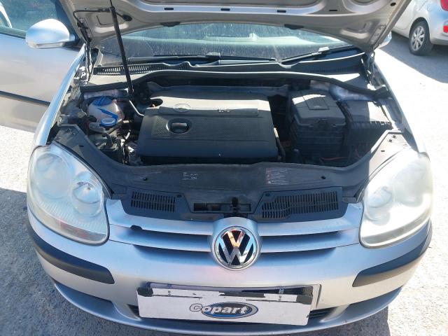 2006 VOLKSWAGEN GOLF S