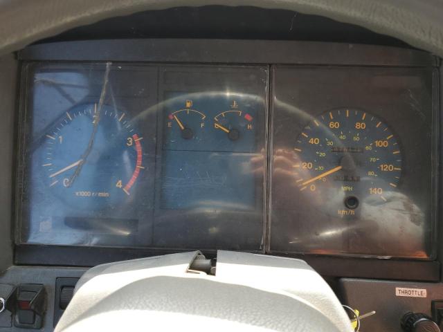 2004 HINO FB FB1817