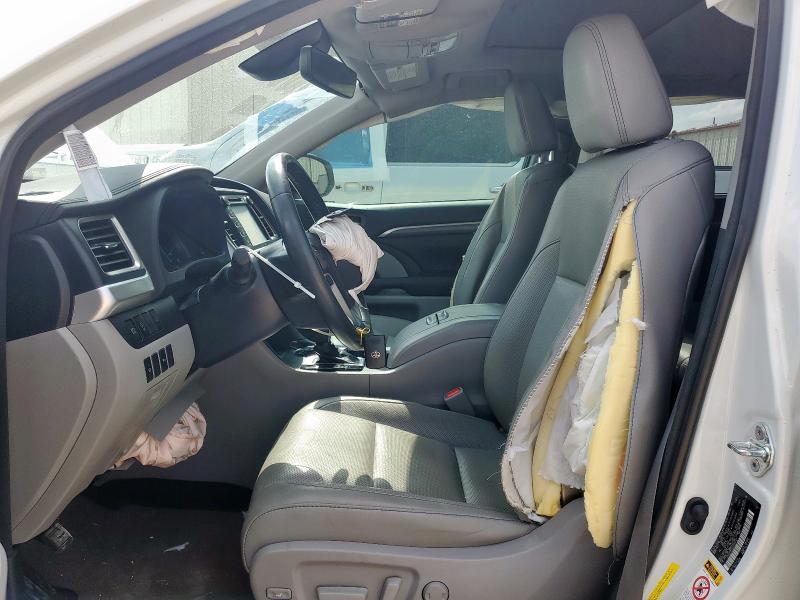  TOYOTA HIGHLANDER 2018 Білий