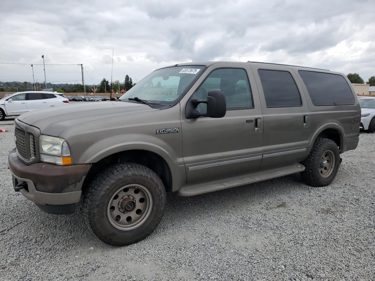2003 Ford Excursion Limited for Sale in Mentone, CA - Minor Dent/Scratches