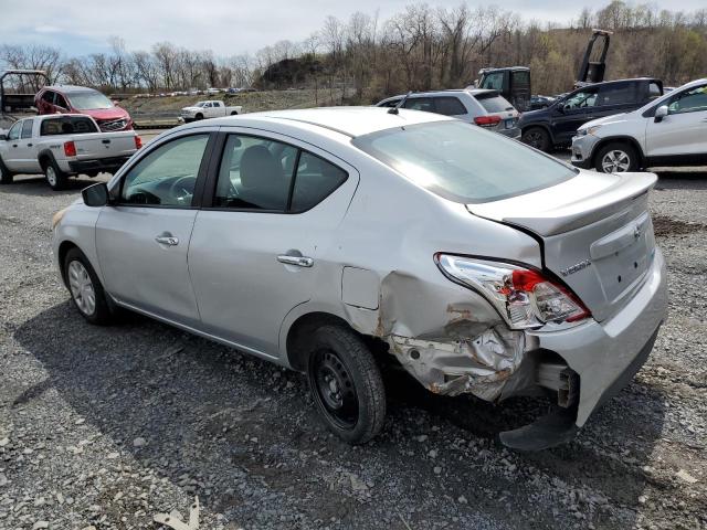 Sedans NISSAN VERSA 2016 Silver