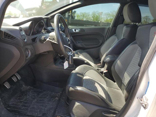  FORD FIESTA 2015 White