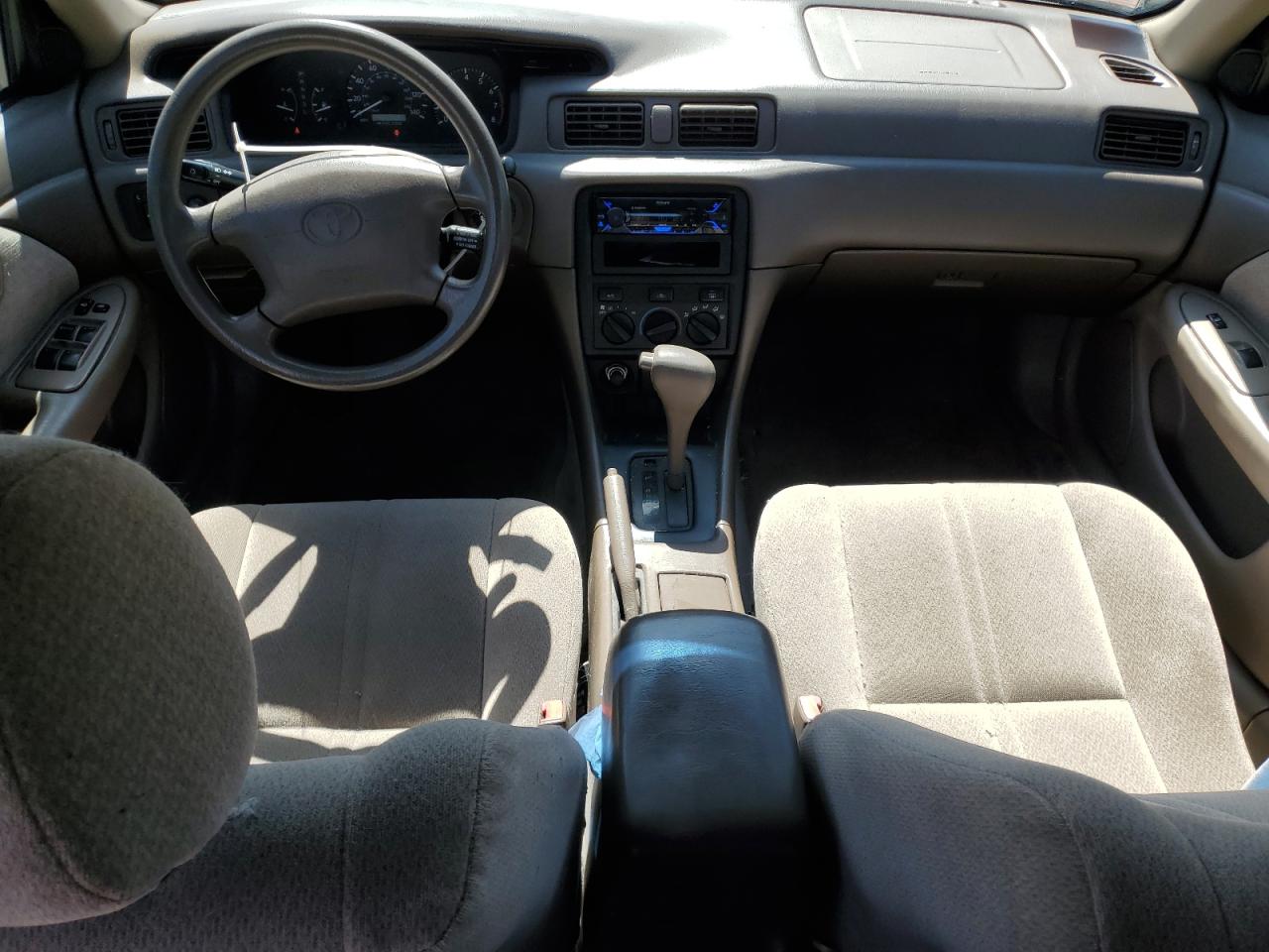 2000 Toyota Camry Ce VIN: 4T1BG22K4YU741623 Lot: 50770185