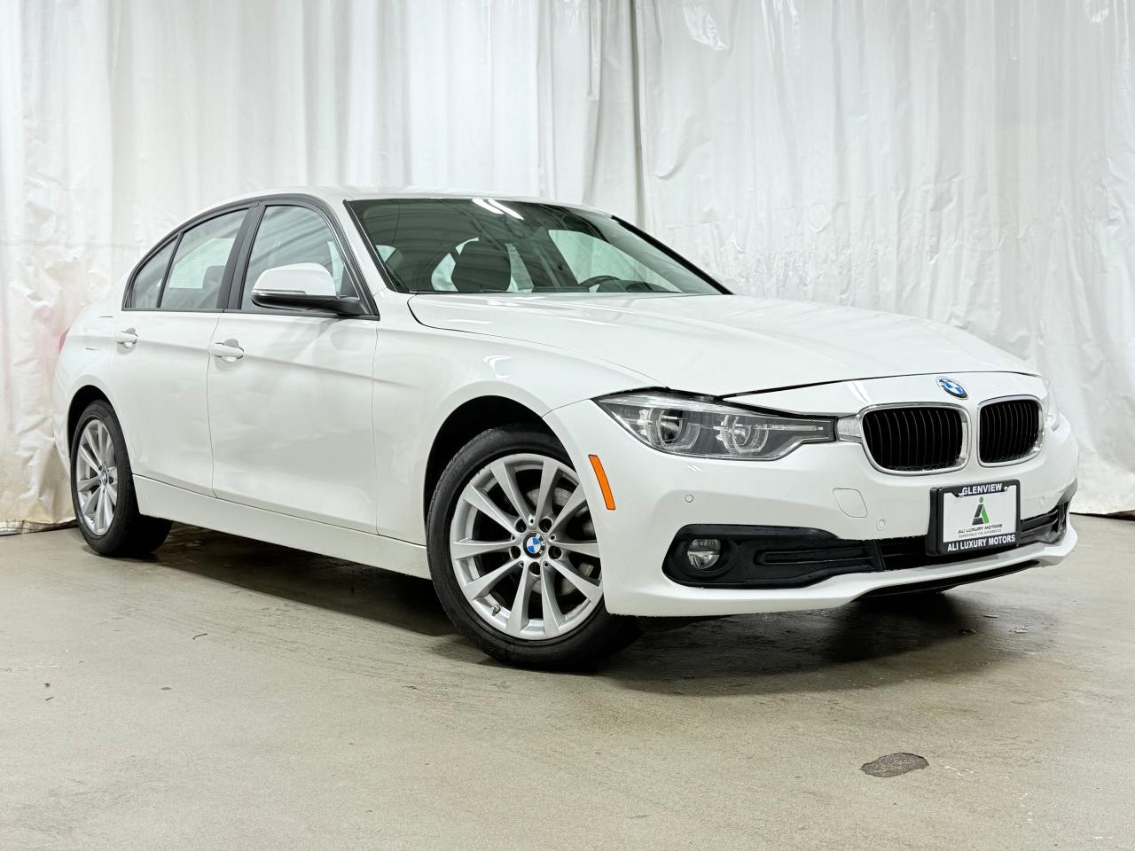 2018 Bmw 320 Xi იყიდება Wheeling-ში, IL - Normal Wear