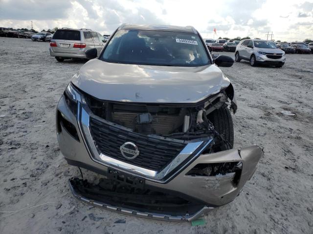  NISSAN ROGUE 2021 Srebrny