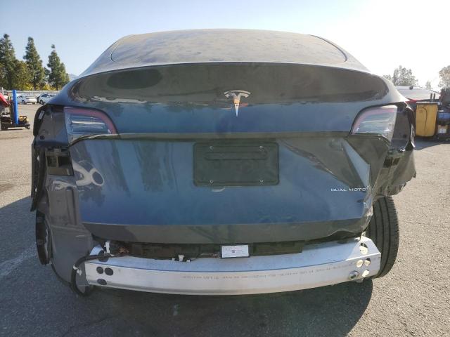 TESLA MODEL Y 2023 Gray