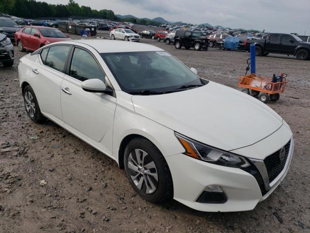  NISSAN ALTIMA 2019 White