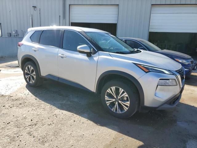  NISSAN ROGUE 2022 Silver