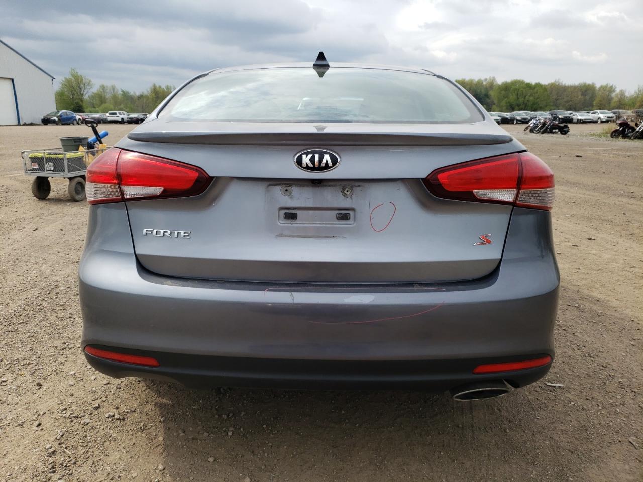 2017 Kia Forte Lx VIN: 3KPFL4A75HE035866 Lot: 54950885