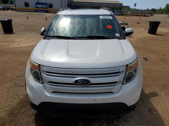 Паркетники FORD EXPLORER 2014 Білий