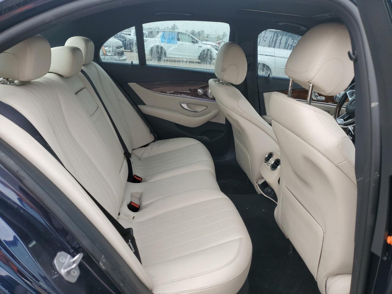 2017 Mercedes-Benz E 300 VIN: WDDZF4JB1HA289107 Lot: 53529655