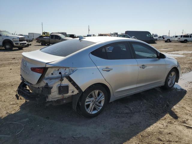  HYUNDAI ELANTRA 2019 Серебристый