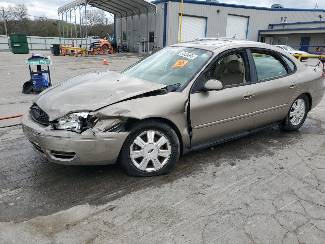 2005 Ford Taurus Sel na sprzedaż w Lebanon, TN - Front End