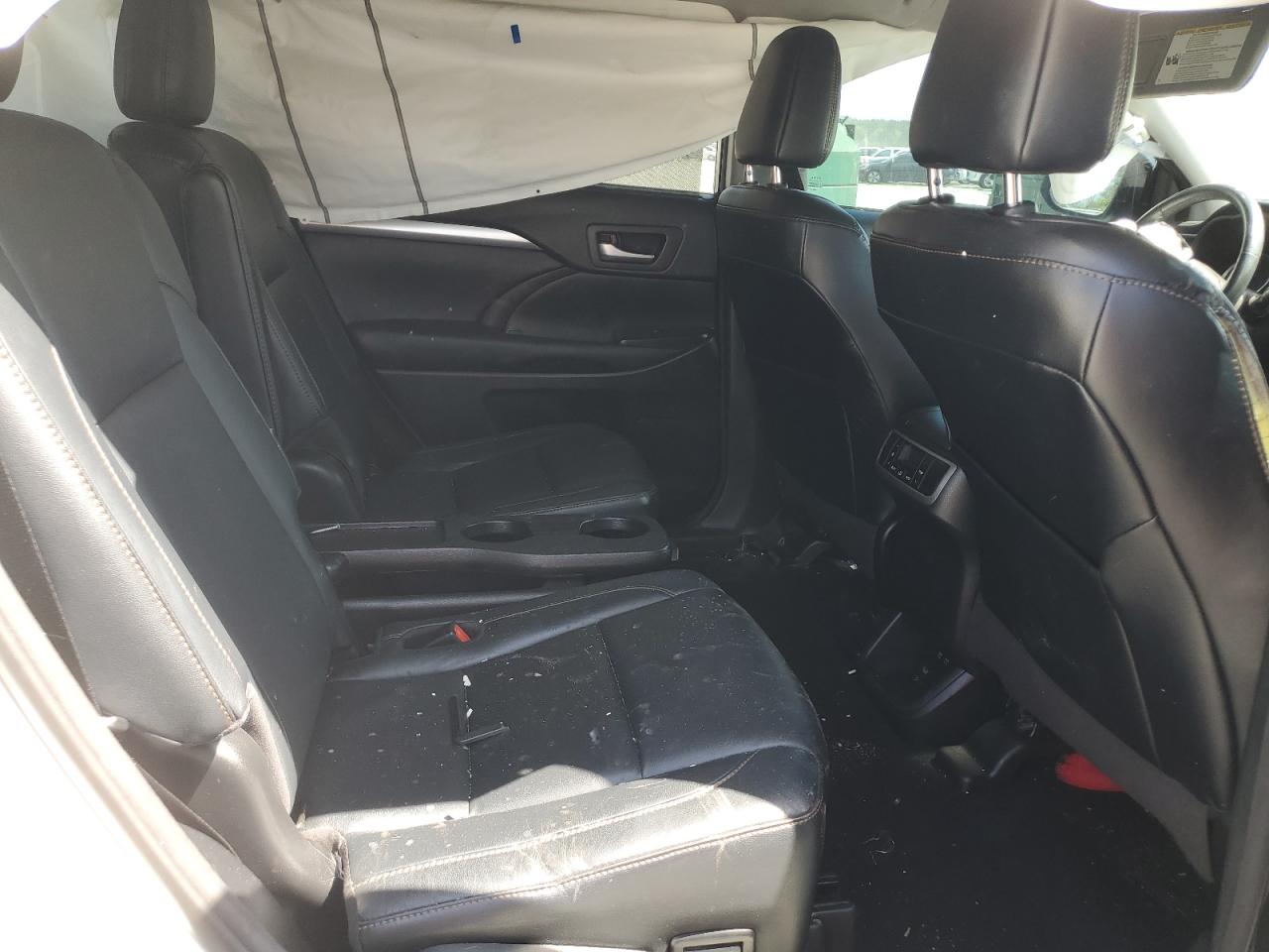 2018 Toyota Highlander Se VIN: 5TDKZRFH2JS271947 Lot: 53381585