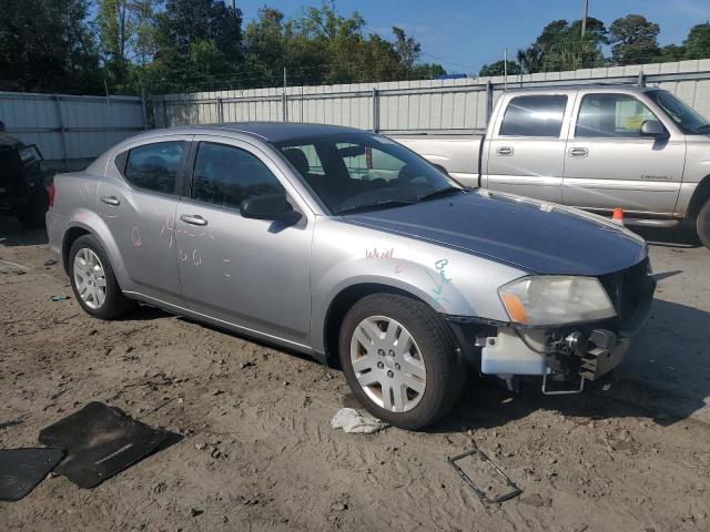  DODGE AVENGER 2013 Сріблястий