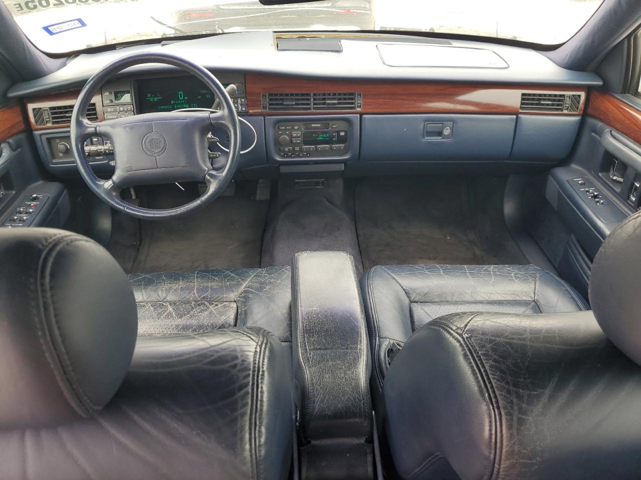 1996 Cadillac Deville VIN: 1G6KD52Y3TU268182 Lot: 54933265