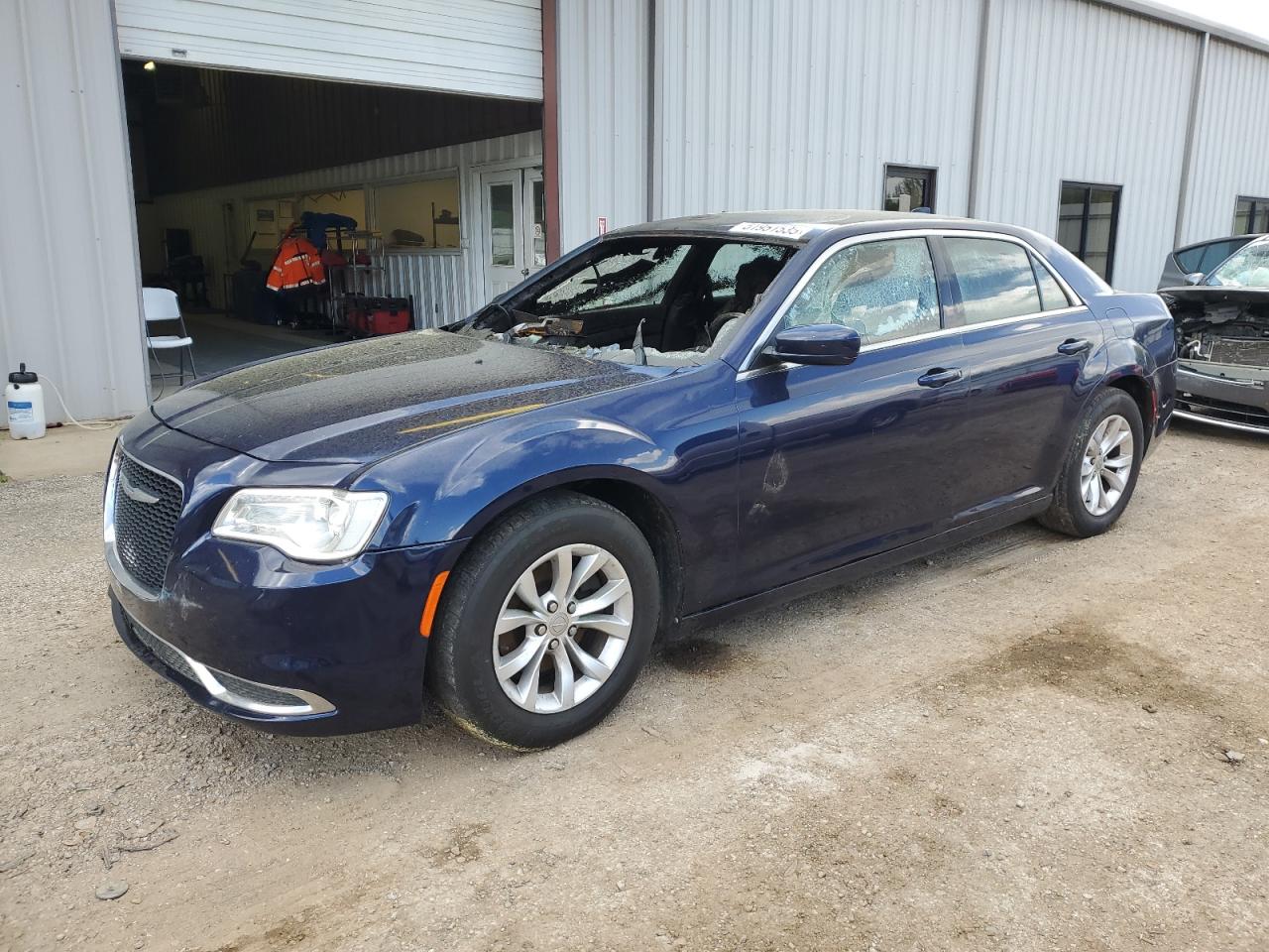 2015 Chrysler 300 Limited na sprzedaż w Grenada, MS - Burn