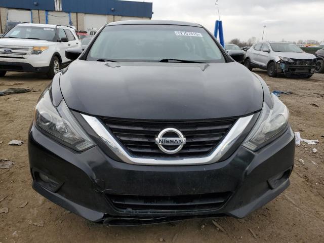 Седаны NISSAN ALTIMA 2016 Черный