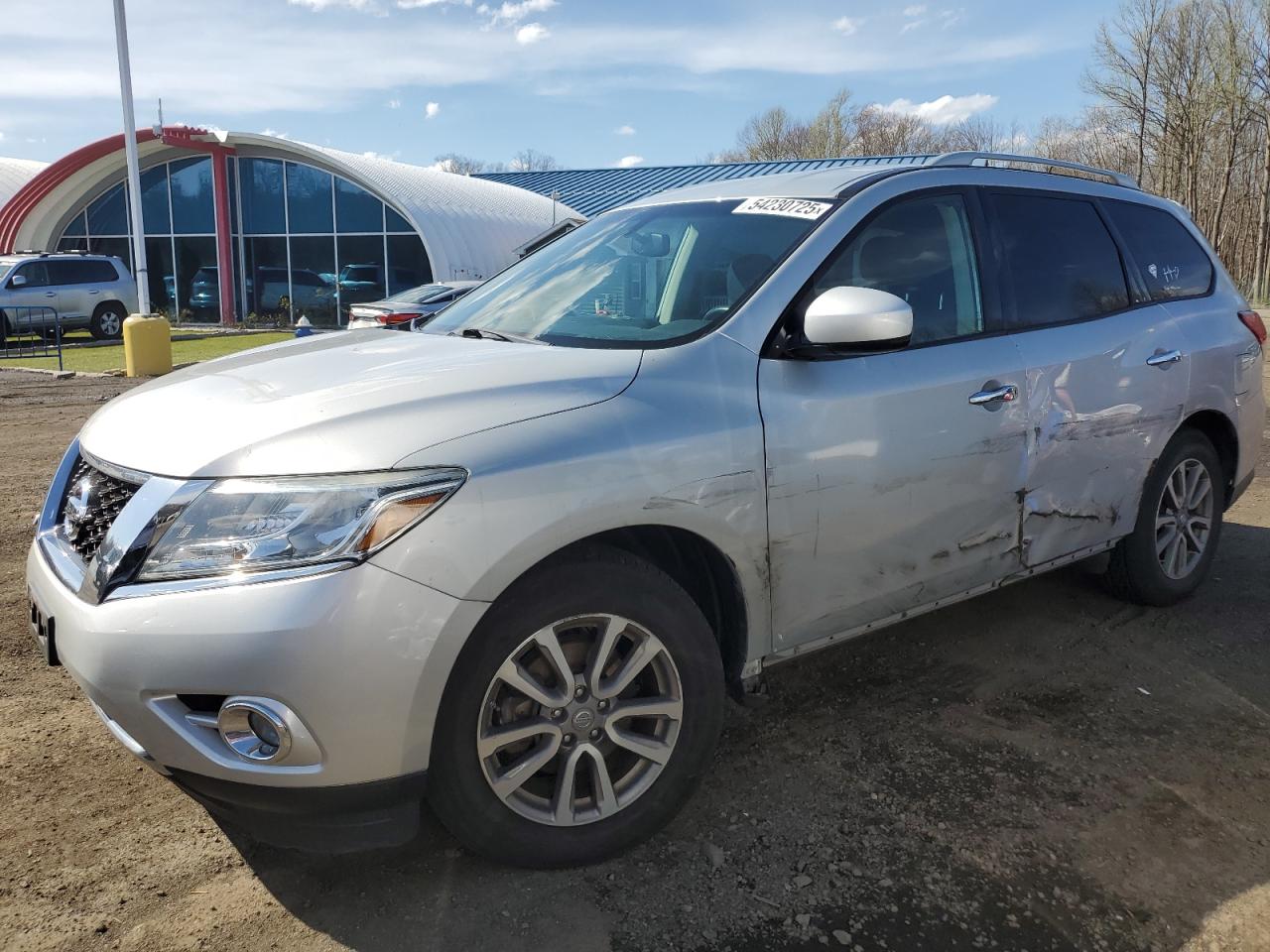 2016 Nissan Pathfinder S na sprzedaż w East Granby, CT - Front End